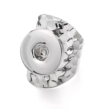 Hammered Classic Ring