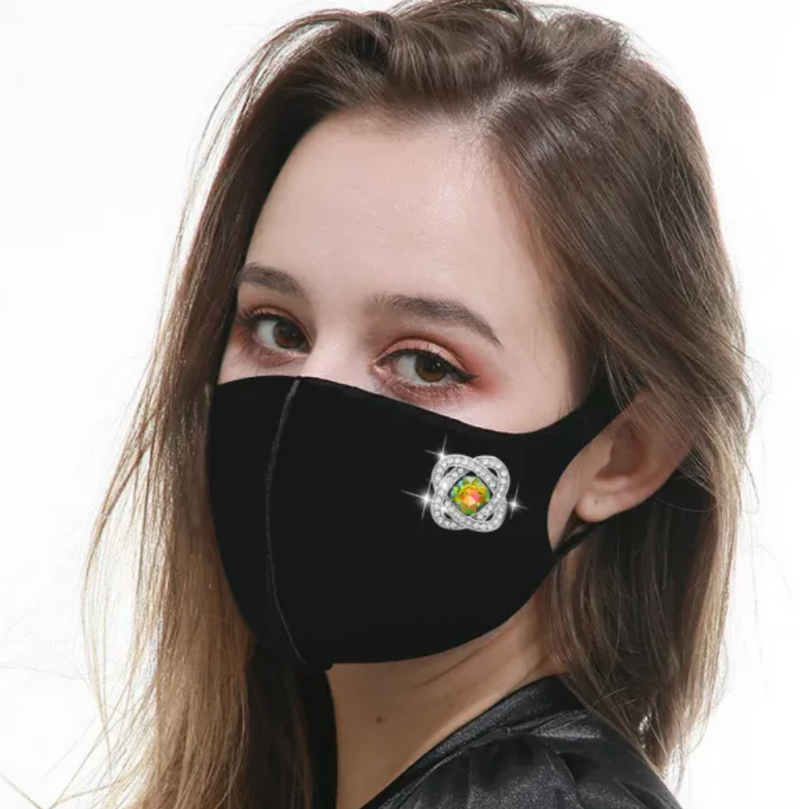 Fashion Snappable Mask