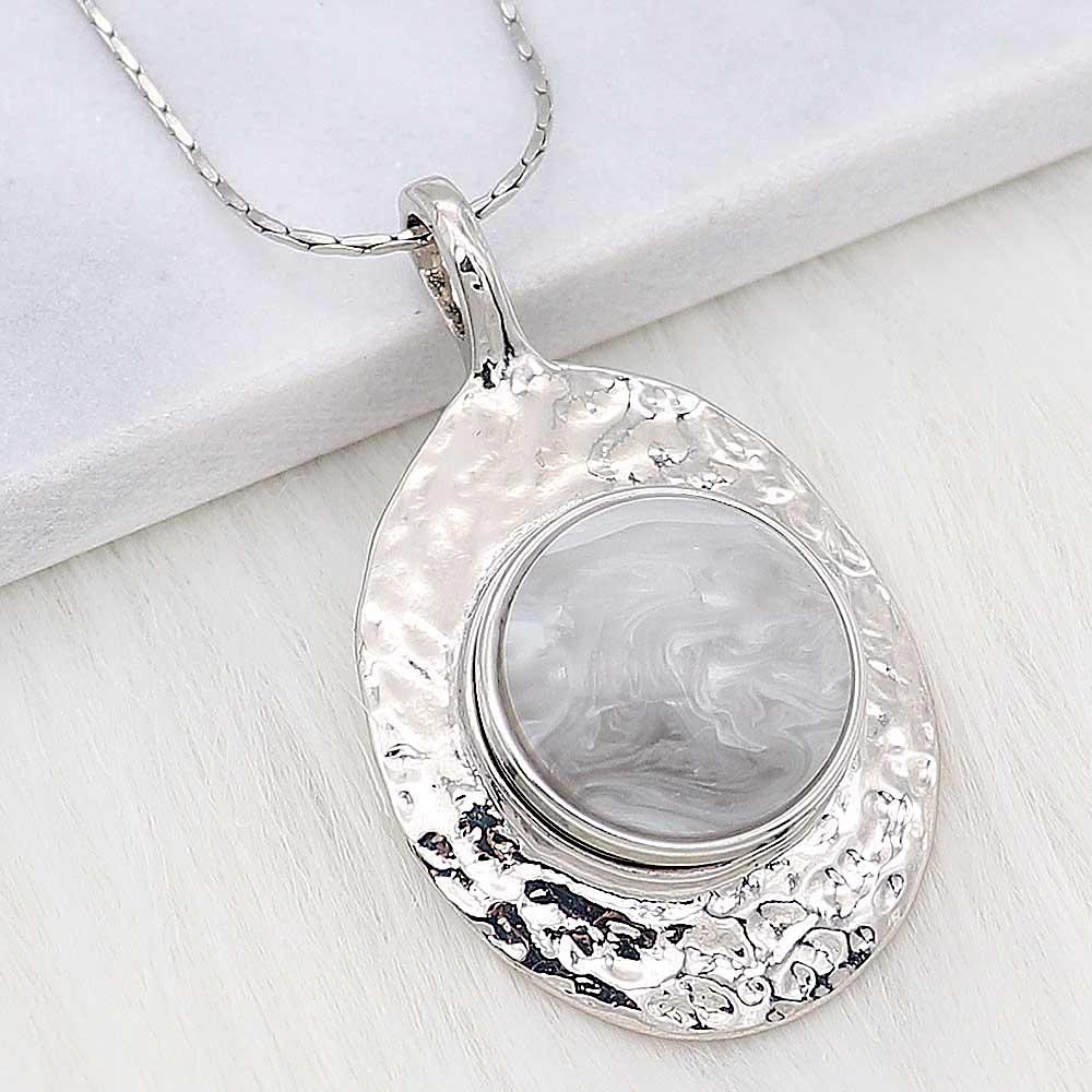 Cat's Eye Gray