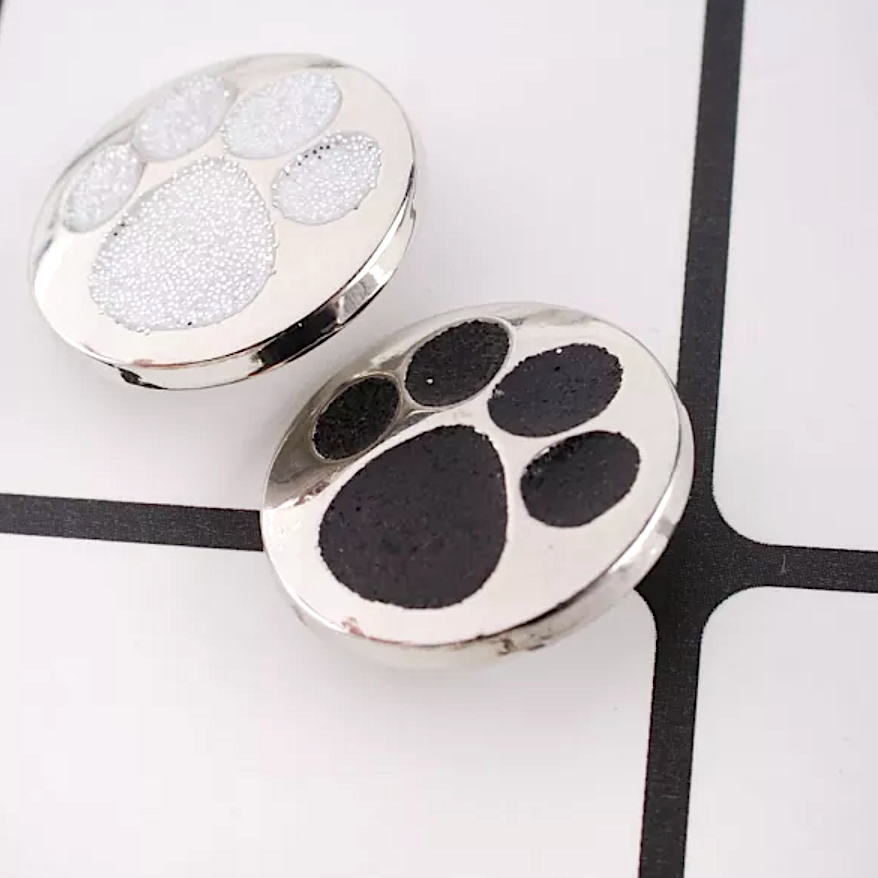 Sparkle Paw-Black