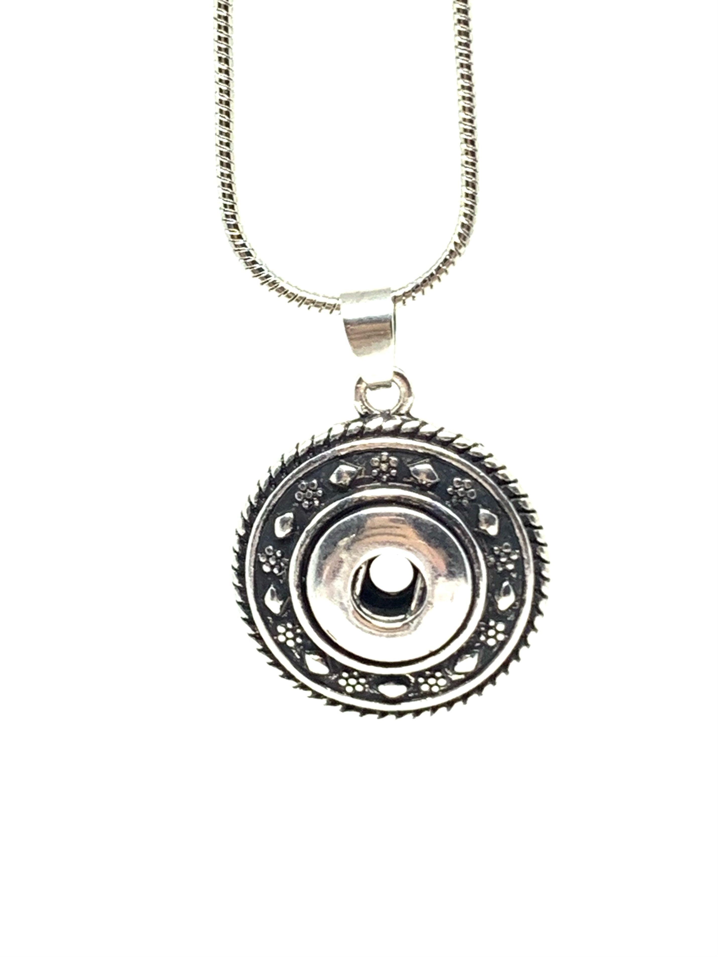 Gaelic Shield Petite